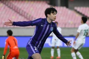 Kaiyun Sports-社区盾倒计时，莱比锡清晨再遭质疑，细节引发关注，赛场秩序良好，阵容厚度经受考验(克洛普与莱比锡红牛签约5年)