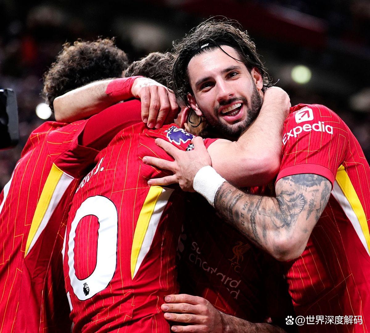 布莱顿训练开放日,赛前主帅复盘引欢呼,英超在即,心理建设被强调(布莱顿主场迎战水晶宫分析最新) 布莱顿训练开放日,赛前主帅复盘引欢呼,英超在即,心理建设被强调(布莱顿主场迎战水晶宫分析最新)