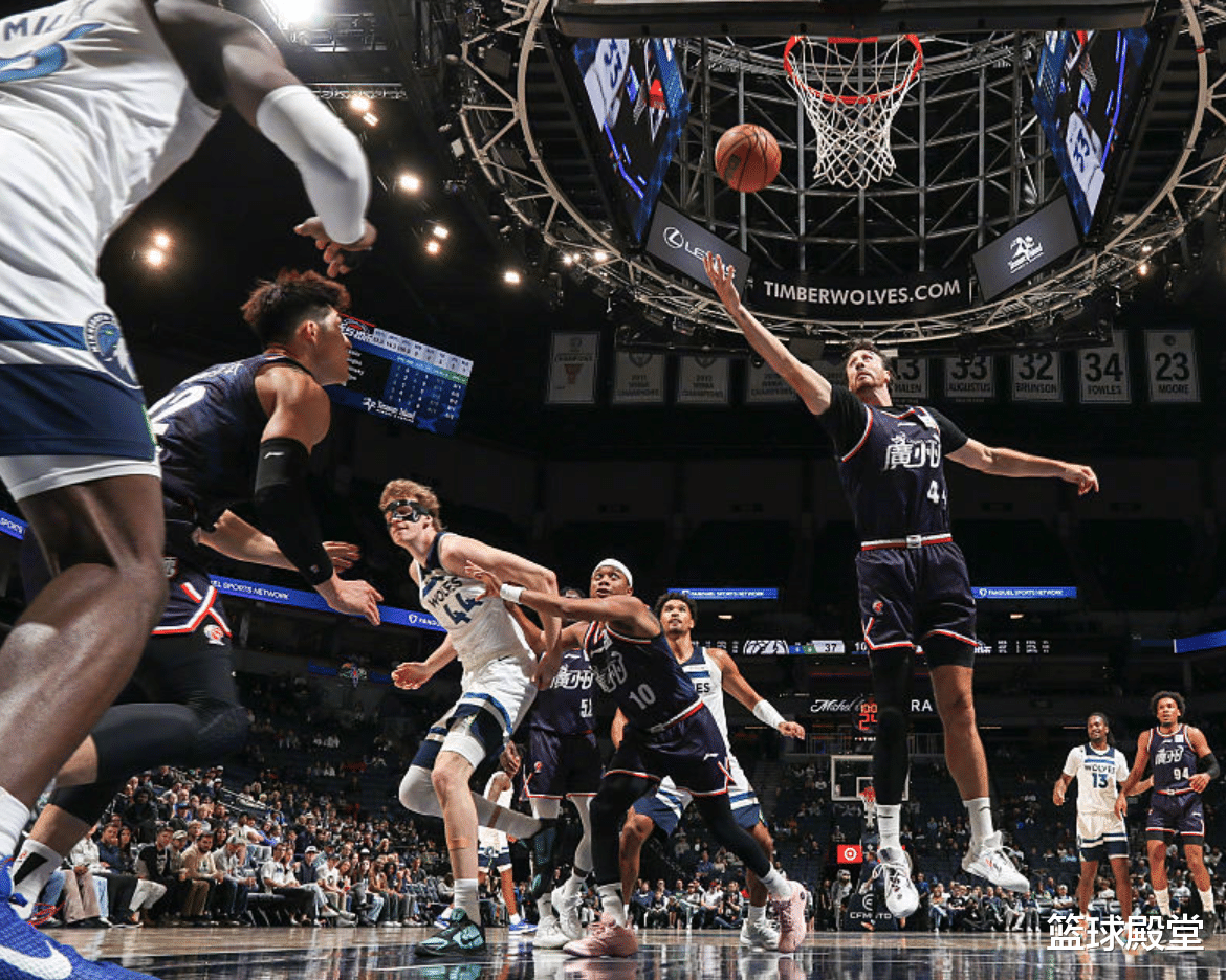 赛地聚焦：CBA常规赛集结日热度飙升，明尼苏达森林狼远射贴柱，引发热议，医务组通报恢复的简单介绍