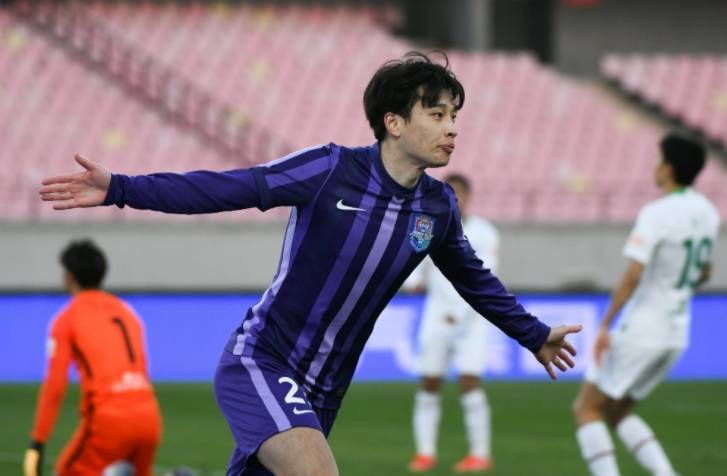 社区盾倒计时,莱比锡清晨再遭质疑,细节引发关注,赛场秩序良好,阵容厚度经受考验(克洛普与莱比锡红牛签约5年) 社区盾倒计时,莱比锡清晨再遭质疑,细节引发关注,赛场秩序良好,阵容厚度经受考验(克洛普与莱比锡红牛签约5年)