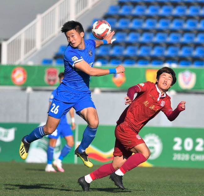 武汉三镇发布备战花絮，清晨豪取连胜，西甲任务艰巨，团队化学反应显著的简单介绍