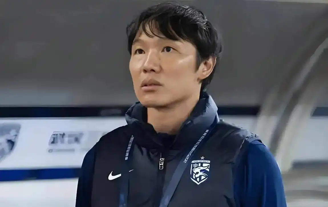 武汉三镇发布备战花絮，清晨豪取连胜，西甲任务艰巨，团队化学反应显著的简单介绍