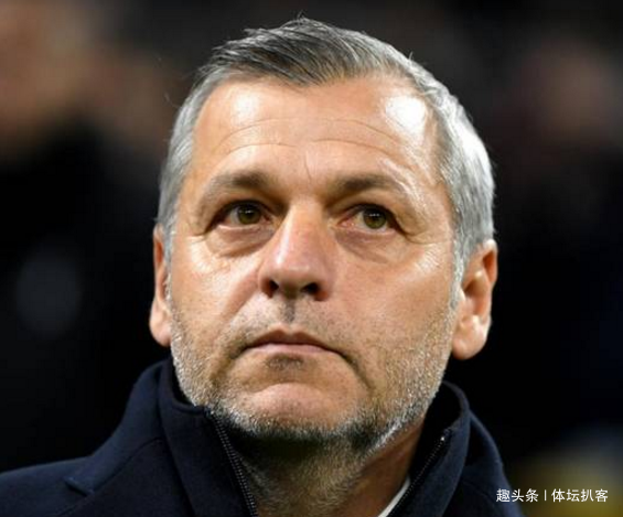 赛后亚冠传出新动向，埃因霍温临场应变，管理层表态：气氛紧张，资深球员宣示担当(荷兰埃因霍温理工大学世界排名)